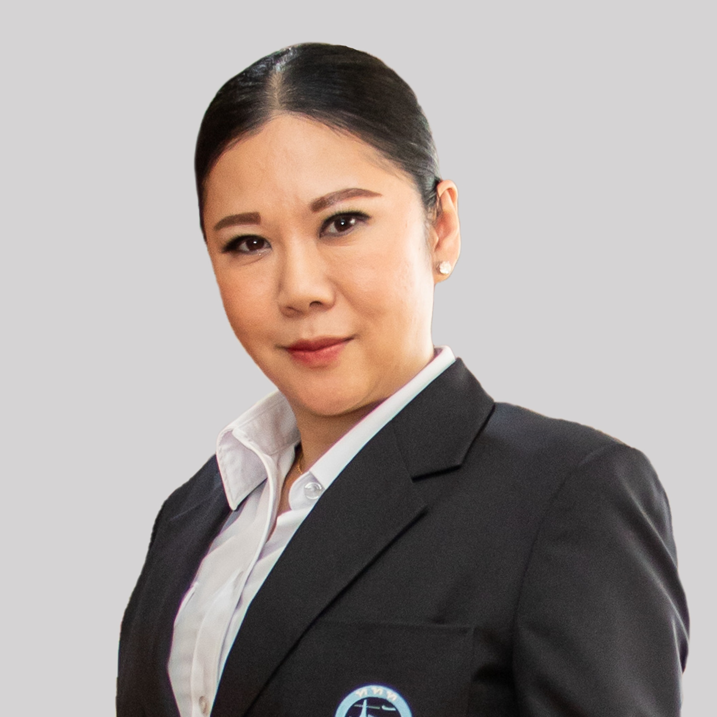 นางสาวฐาปนีย์ เกียรติไพบูลย์ ผู้ว่าการการท่องเที่ยวแห่งประเทศไทย