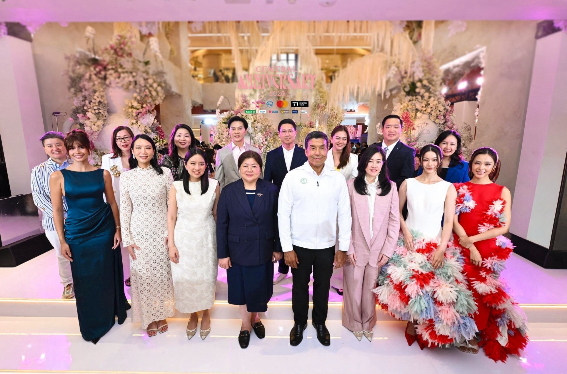 ททท. สนับสนุนแคมเปญ “CENTRAL ANNIVERSARY 2026 – WHERE WONDERS BLOOM” ฉลอง 79 ปีห้างเซ็นทรัล ชวนสัมผัสเทศกาลดอกไม้แห่งปี 29 ต.ค. – 2 พ.ย. นี้