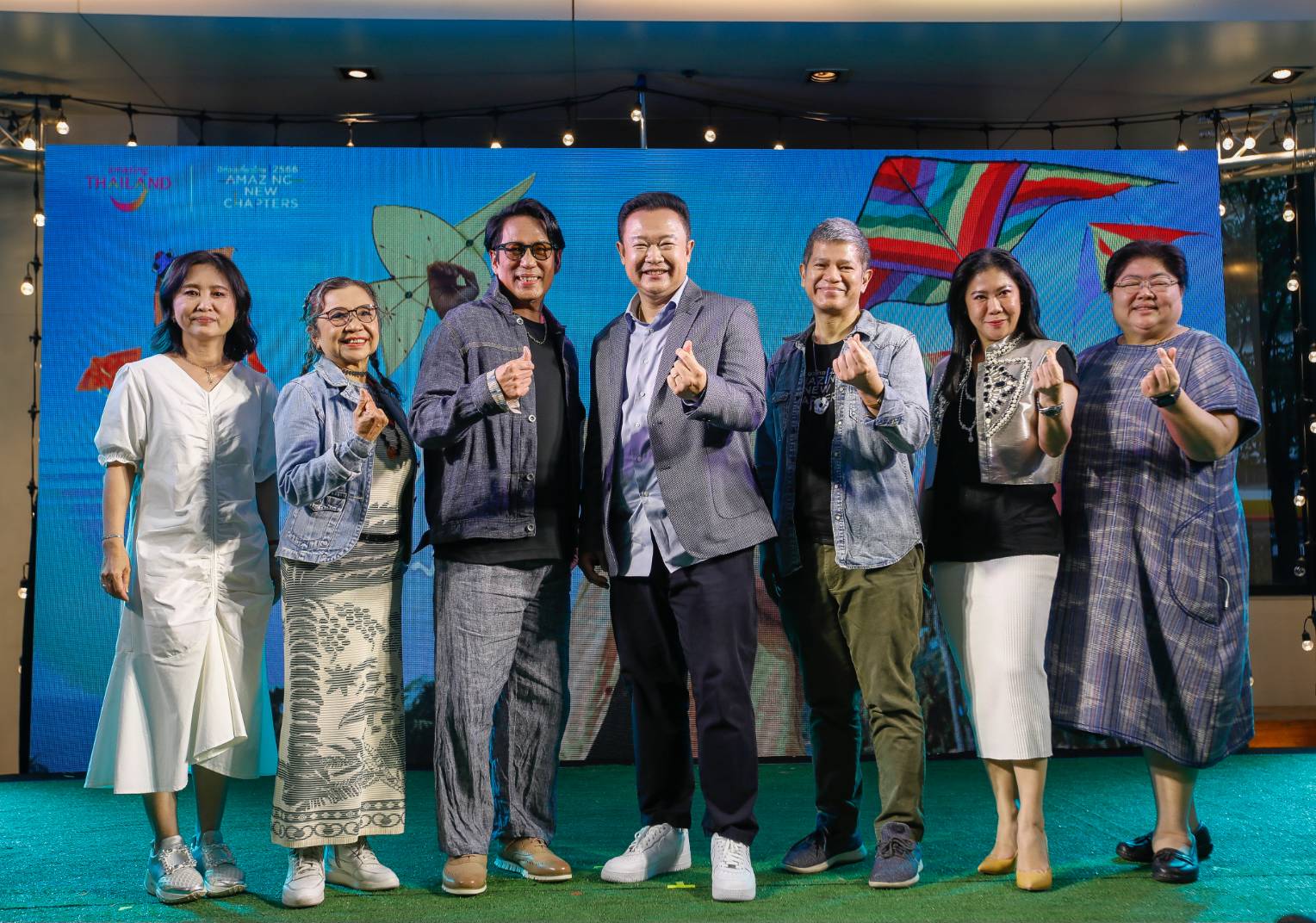 ททท. เปิดตัว “เบิร์ด-ธงไชย” แบรนด์แอมบาสเดอร์ ชวนออกเดินทางไปเปิดประสบการณ์เที่ยวไทยครั้งใหม่ ที่จะทำให้ Amazing ยิ่งกว่าเดิม ผ่านภาพยนตร์โฆษณา ชุด “โมเมนต์ที่ใช่ สร้างได้ไม่ต้องรอ”