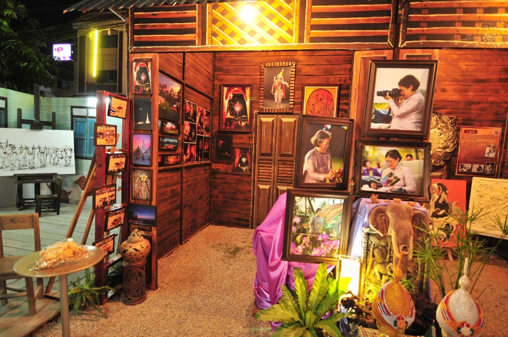 เที่ยวสงกรานต์รู้จักคนเมืองเพชร ผ่านงานศิลปะ ดนตรี และอาหาร กับงานขอบลาน อาร์ท มาร์เช่  รอบ 3