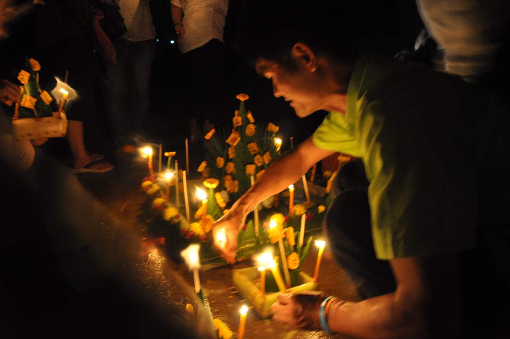 “ลอยผาสาด ดารดาษนทีโขง” ออกพรรษานี้ ที่เชียงคาน