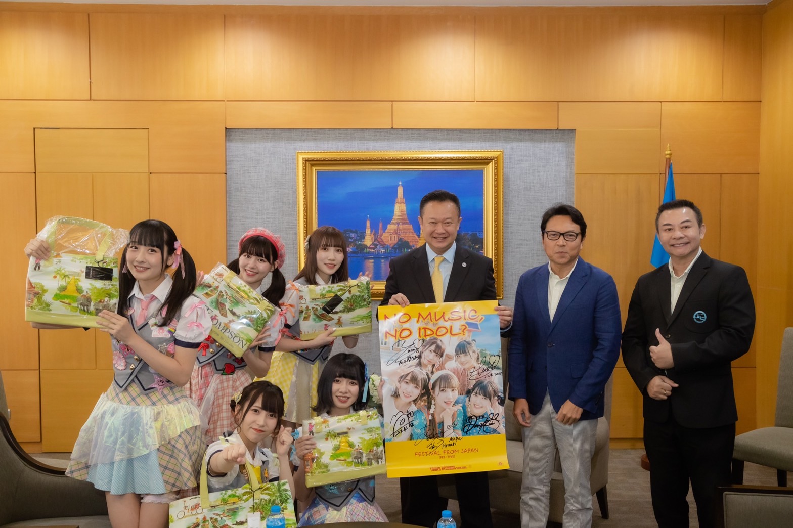 ททท. ให้การต้อนรับ FES☆TIVE วงไอดอลสาวชื่อดังจากญี่ปุ่น ชูกลยุทธ์ Soft Power  ดึงกลุ่ม Young Generation มาเที่ยวเมืองไทย
